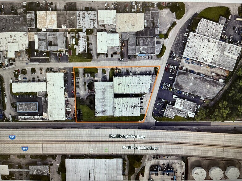 More Photos Of 3355 SW 2nd Ave, Fort Lauderdale Unknown For Lease