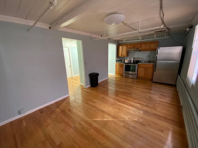 More Photos Of 100 Felton St, Waltham Light Distribution For Sale