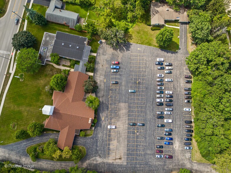 More Photos Of 47 Church St, Lake Zurich Religious Facility For Sale