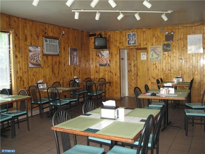 More Photos Of 713 Delsea Dr, Westville Restaurant For Lease