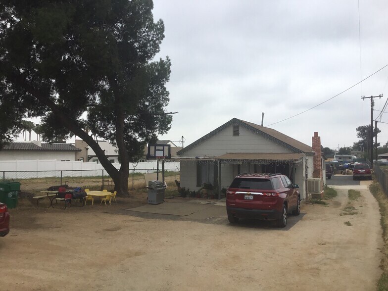 Primary Photo Of 13129 Edgemont St, Moreno Valley Specialty For Sale