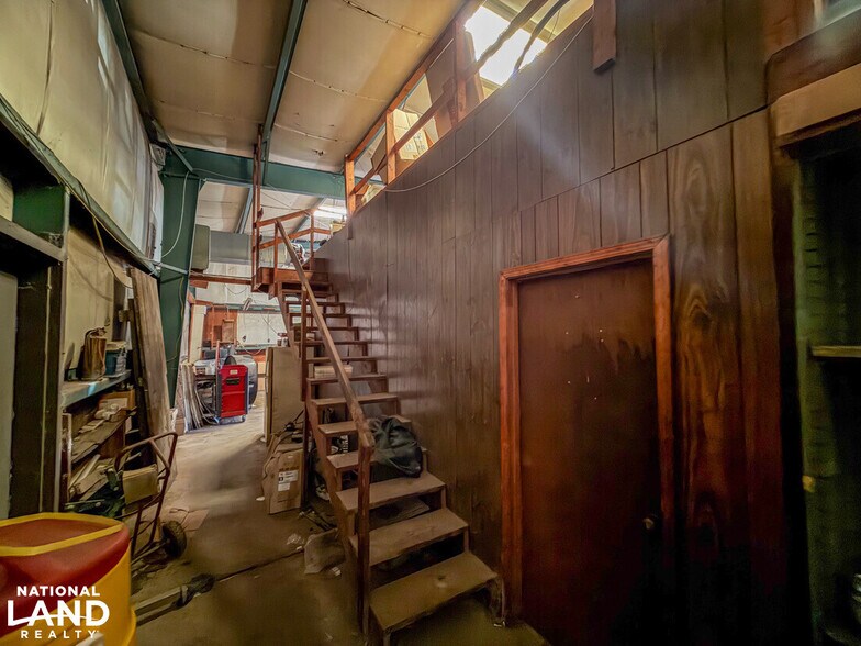 More Photos Of SR-5 S, Marion General Retail For Sale