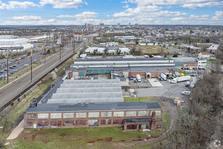 More Photos Of 745 Joyce Kilmer Ave, New Brunswick Warehouse For Sale