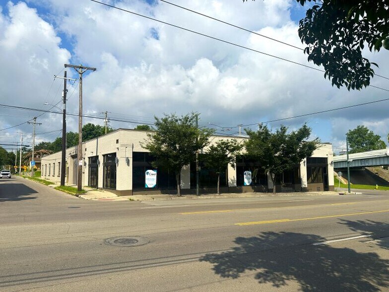 Primary Photo Of 735 Wayne Ave, Dayton Flex For Lease