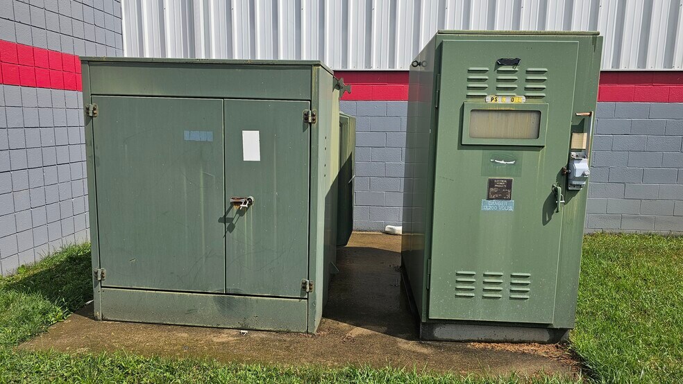 More Photos Of 1200 Durant Dr, Howell Manufacturing For Sale