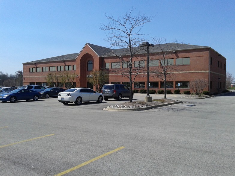 More Photos Of 1530 N Randall Rd, Elgin Medical For Lease