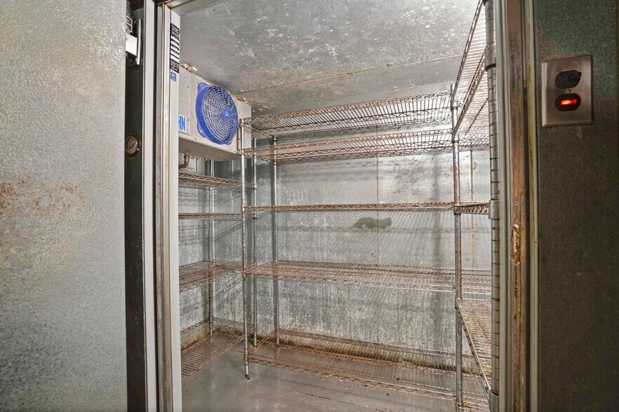 More Photos Of 296 Grand St, Brooklyn Apartments For Lease