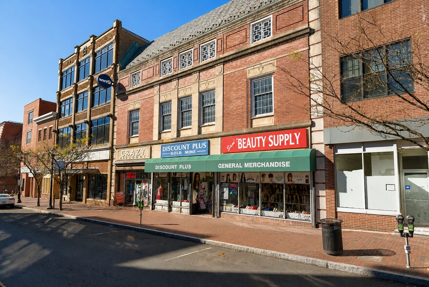 Primary Photo Of 613-615 North Market Street, Wilmington General Retail For Sale