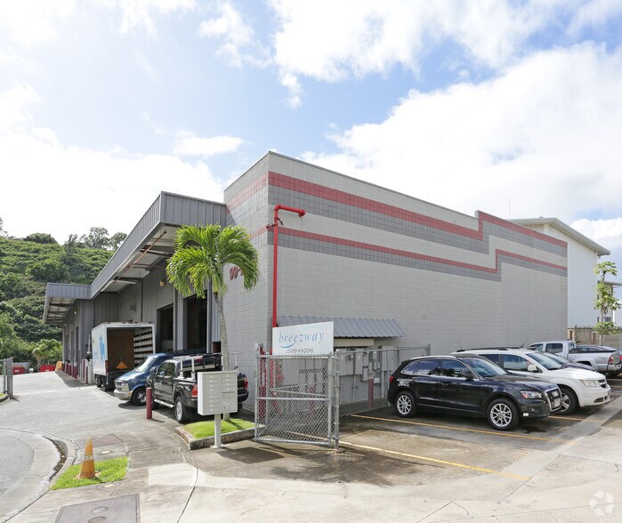 More Photos Of 99-1450 Koaha Pl, Honolulu Warehouse For Lease