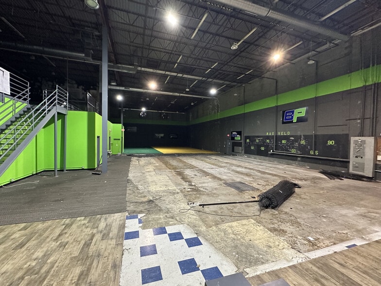 More Photos Of 1612 S Stratford Rd, Winston-Salem General Retail For Lease