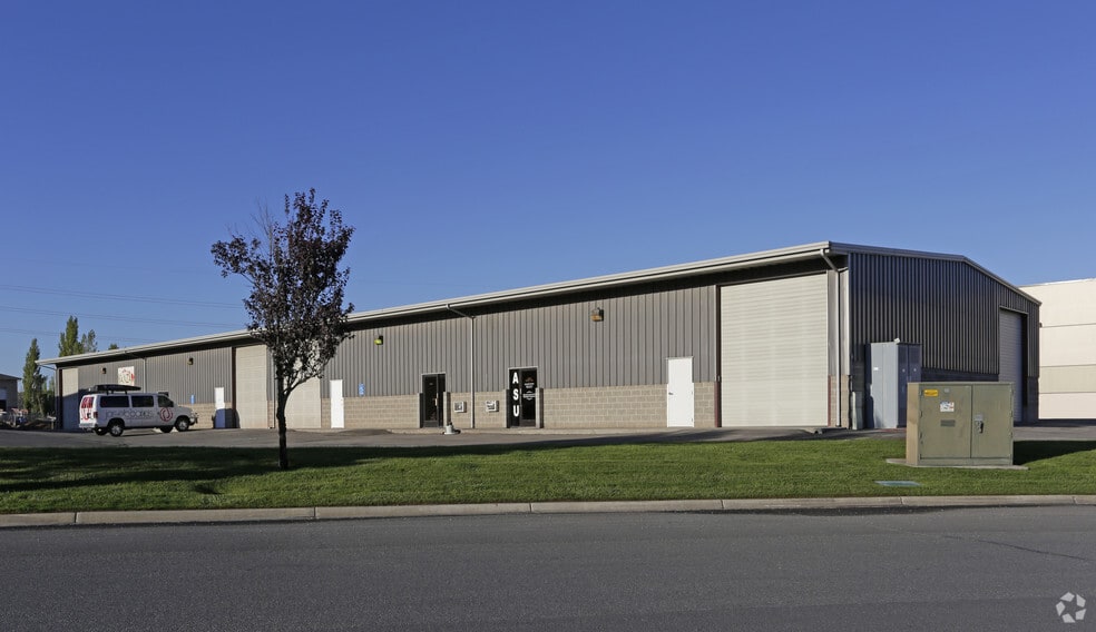 Primary Photo Of 220-236 S 1250 W, Lindon Manufacturing For Lease