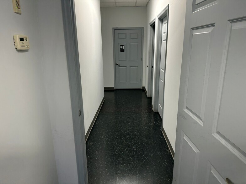 More Photos Of 4013 Old Highway 94 South, Saint Peters Industrial For Lease