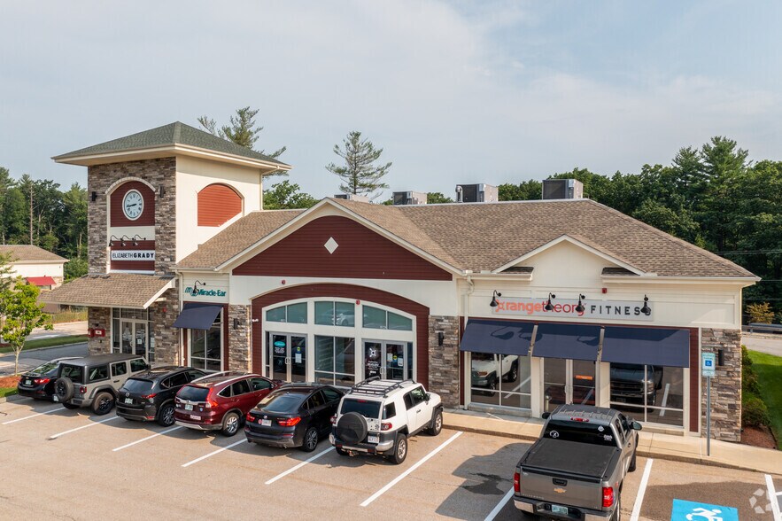 More Photos Of 102-116 Spit Brook Rd, Nashua General Retail For Lease