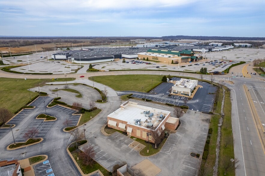 More Photos Of 5546 St Louis Mills Blvd, Hazelwood General Retail For Sale