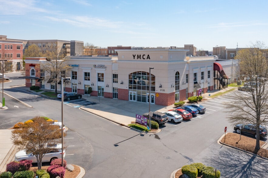 More Photos Of 2015 Ayrsley Town Blvd, Charlotte Unknown For Lease