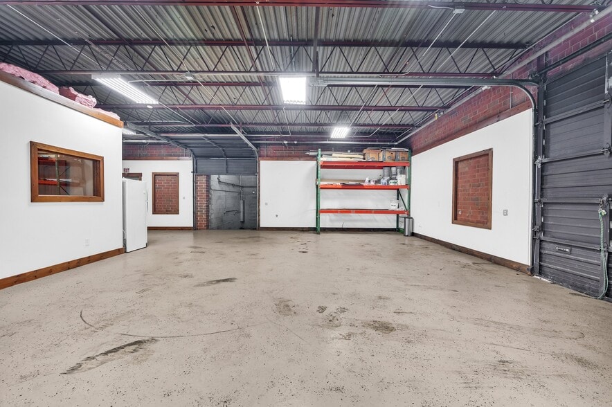 More Photos Of 105 Rock Barn Rd NE, Conover Flex For Sale