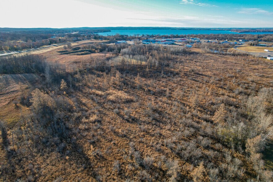 More Photos Of 1240 Randolph rd, Detroit Lakes Warehouse For Sale