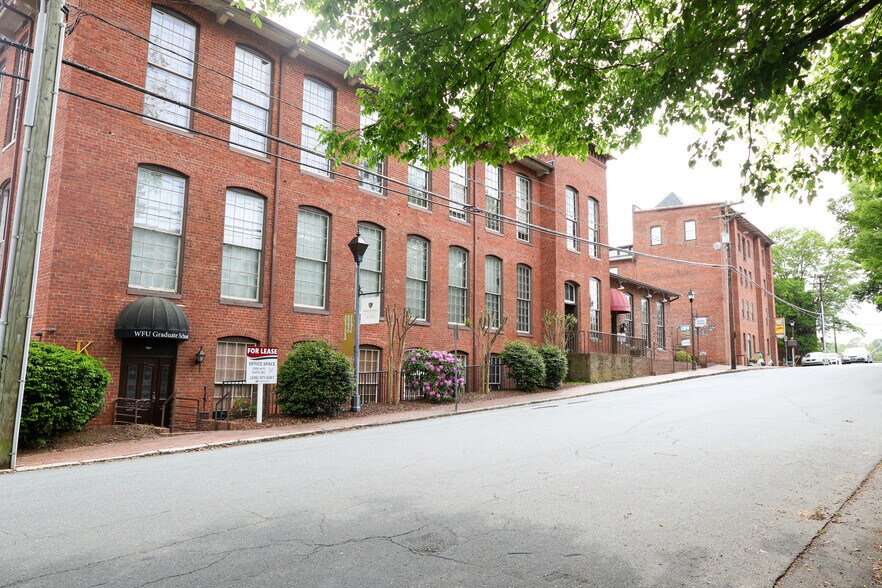 More Photos Of 200 Brookstown Ave, Winston-Salem Loft Creative Space For Lease