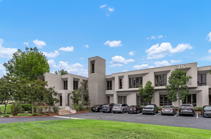 Primary Photo Of 1101 Dove St, Newport Beach Office For Sale
