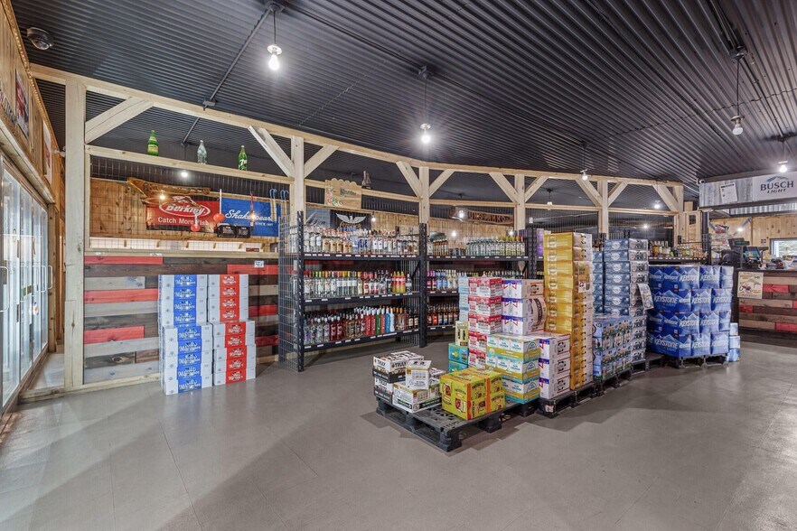 More Photos Of 521 Fergus Ave, Erhard Convenience Store For Sale