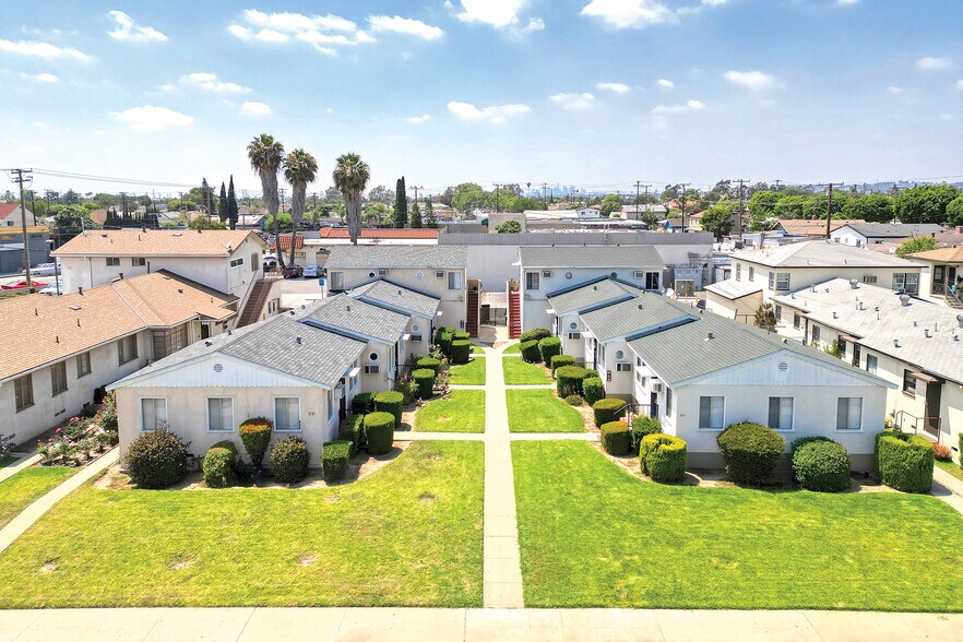 Primary Photo Of 217-221 S Maple Ave, Montebello Apartments For Sale