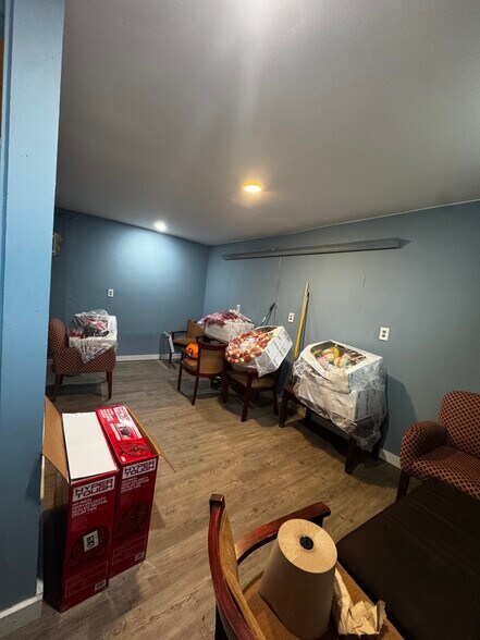 More Photos Of 401 W Dominick St, Rome Restaurant For Sale