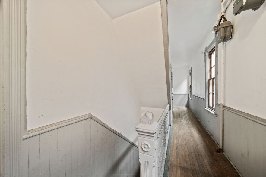 More Photos Of 2236 W 19th St, Chicago Apartments For Sale
