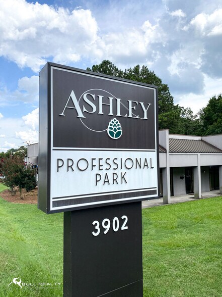 More Photos Of 3902 Northside Dr, Macon-Bibb Unknown For Lease
