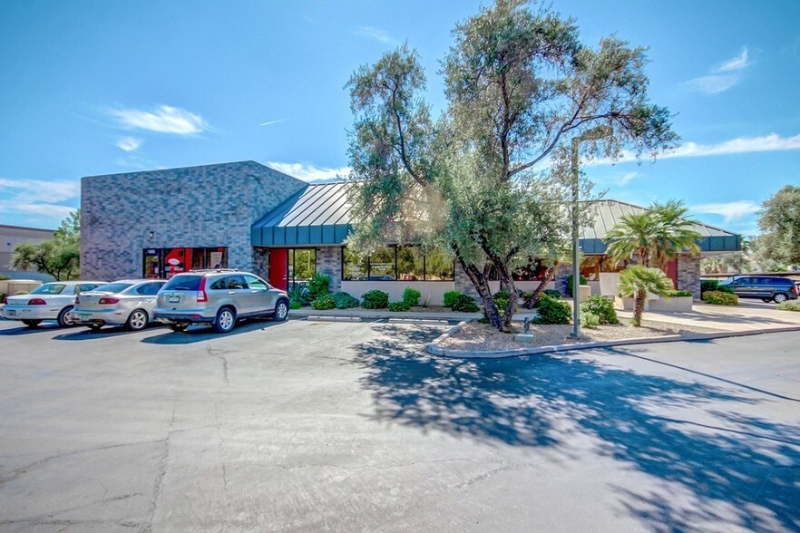 More Photos Of 201 W Guadalupe Rd, Gilbert Medical For Lease