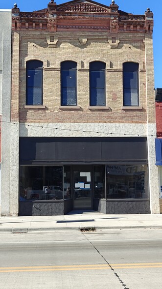 Primary Photo Of 225 N Sibley Ave, Litchfield Storefront Retail Residential For Lease