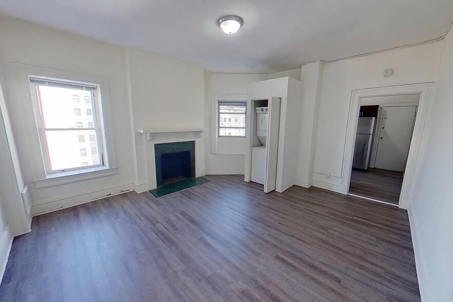 More Photos Of 1301 St Paul St, Baltimore Apartments For Sale