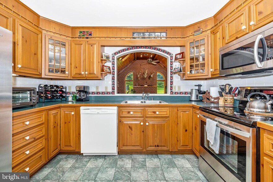 More Photos Of 11915 Cove Rd, Clear Spring Land For Sale