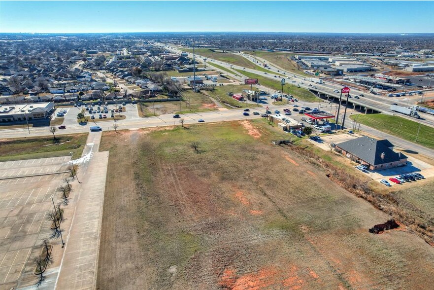 More Photos Of 125 NE 27th St, Moore Land For Sale