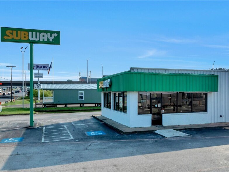 More Photos Of 3415 South St, Nacogdoches Fast Food For Sale