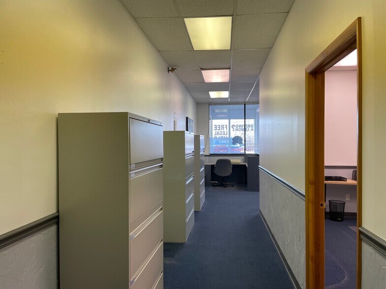 More Photos Of 1751 Lincoln Hwy, North Versailles Office For Lease