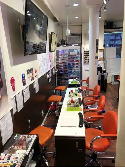 More Photos Of 1217-1219 First Ave, New York Apartments For Lease