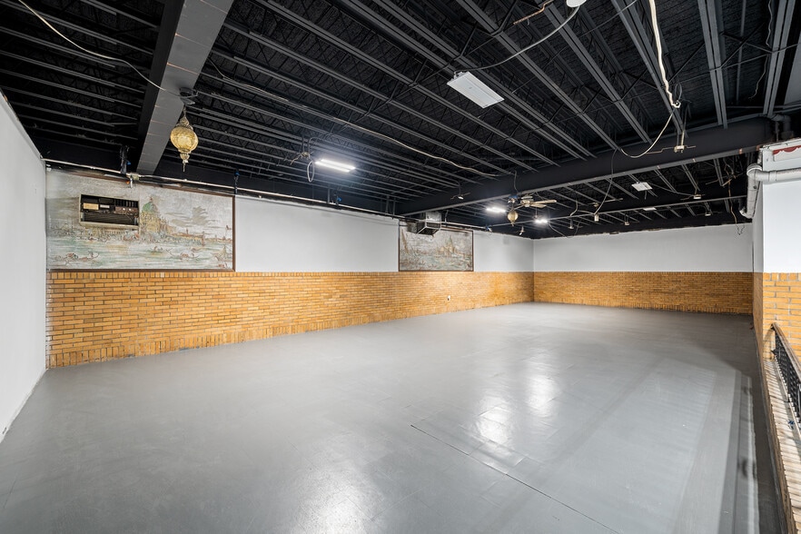 More Photos Of 379 Cherry St, Pottstown Flex For Lease