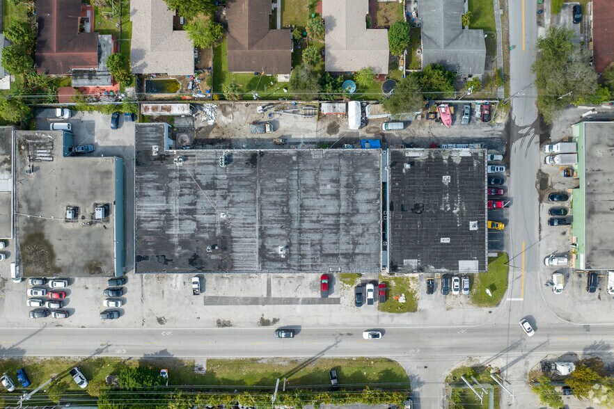 More Photos Of 18520-18590 NE 2nd Ave, Miami Warehouse For Lease