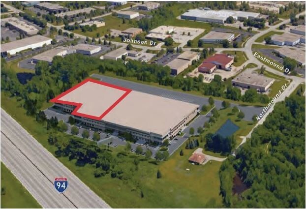 More Photos Of W226N918 Northmound Dr, Pewaukee Manufacturing For Lease