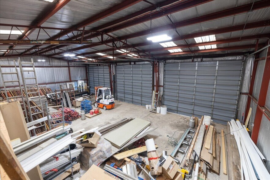 More Photos Of 563 Deep Run Rd, Perkasie Contractor Storage Yard For Sale
