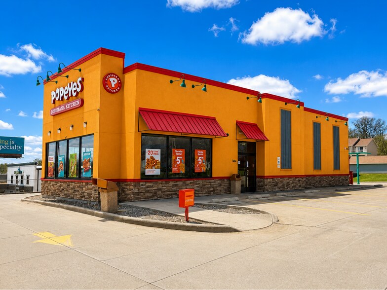 Primary Photo Of 3401 E Ave NW, Cedar Rapids Fast Food For Sale