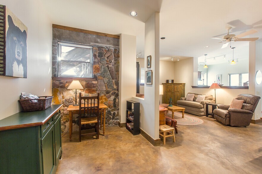 More Photos Of 115 / 117 / 119 7th Ave, Ouray Apartments For Sale