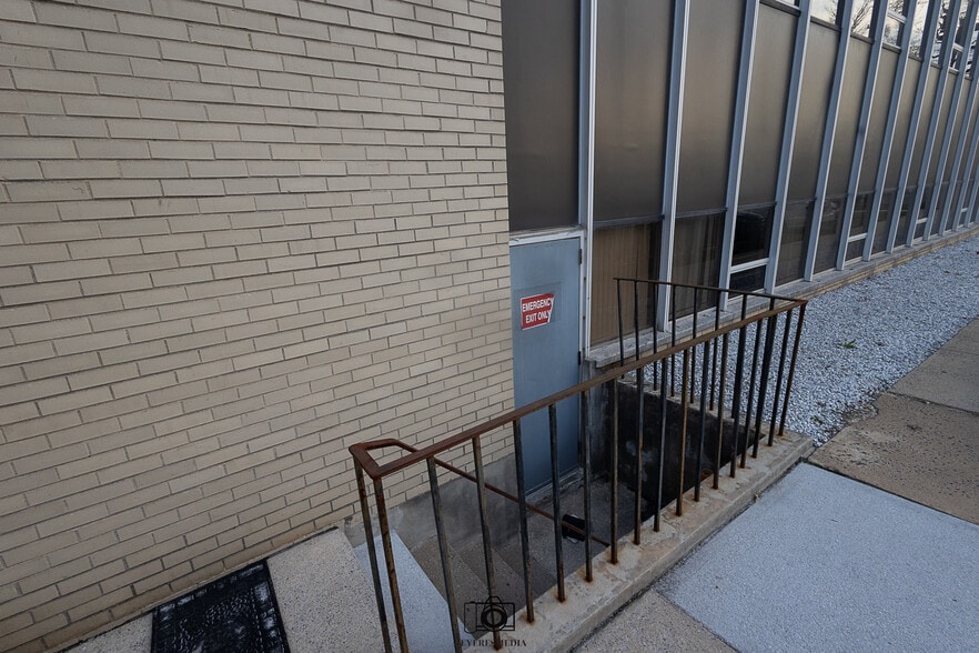 More Photos Of 1215 Livingston Ave, North Brunswick Office For Sale