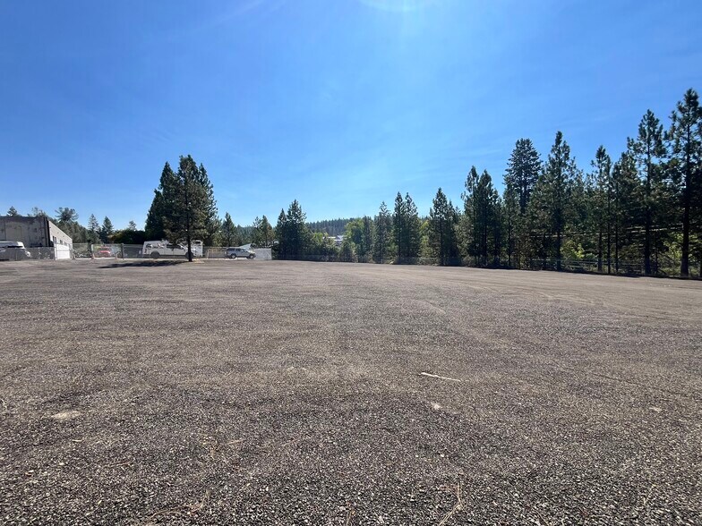 More Photos Of 125 Spring Hill Dr, Grass Valley Land For Lease