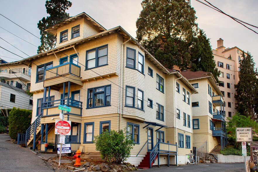 Primary Photo Of 2308-2326 SW Osage St, Portland Apartments For Sale