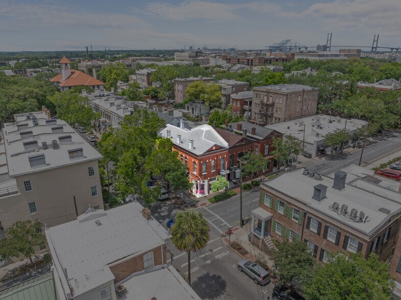 More Photos Of 417 Whitaker St, Savannah Storefront Retail Residential For Sale