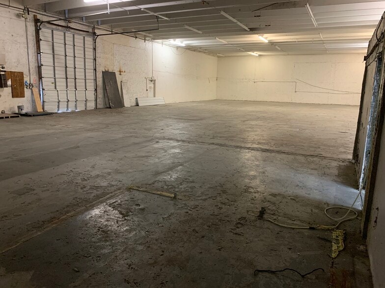 More Photos Of 2380-2400 SW 60th Way, Miramar Warehouse For Lease