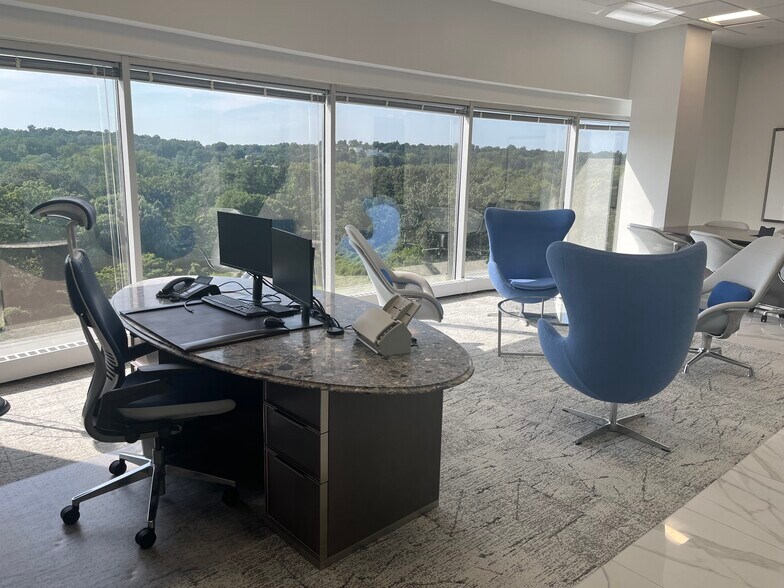 More Photos Of 800 Westchester Ave, Rye Brook Office For Lease