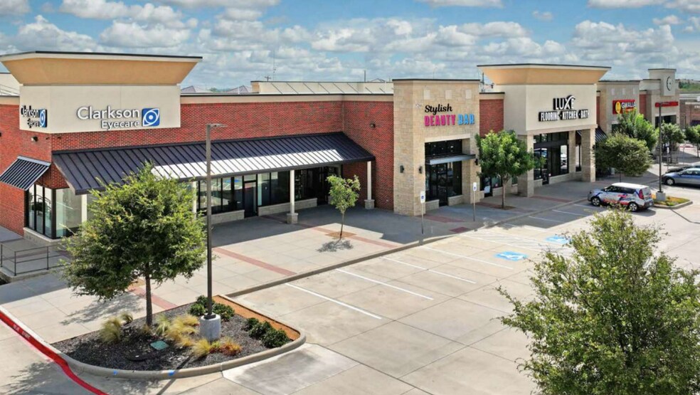 Primary Photo Of 5266 Independence Pky, Frisco Storefront For Sale