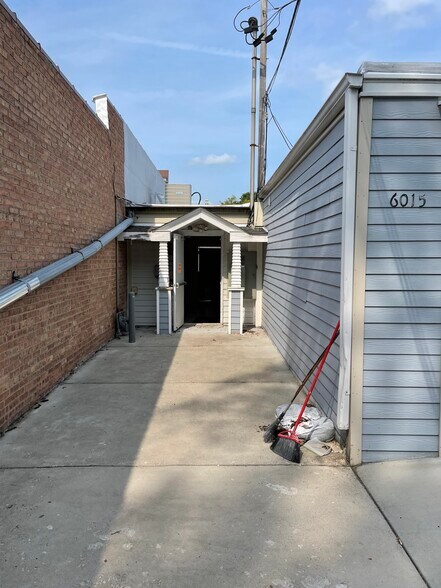 More Photos Of 6015-6049 Dempster St, Morton Grove Storefront Retail Office For Sale